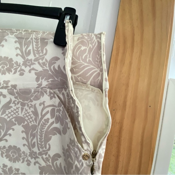 DYORK JEANS Brazil Pencil Skirt Pockets Side Zip Denim Cream Floral - Picture 6 of 11